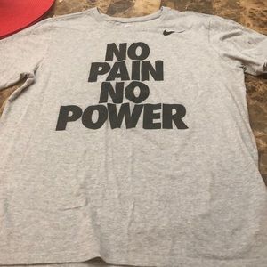 Men’s Nike t-shirt